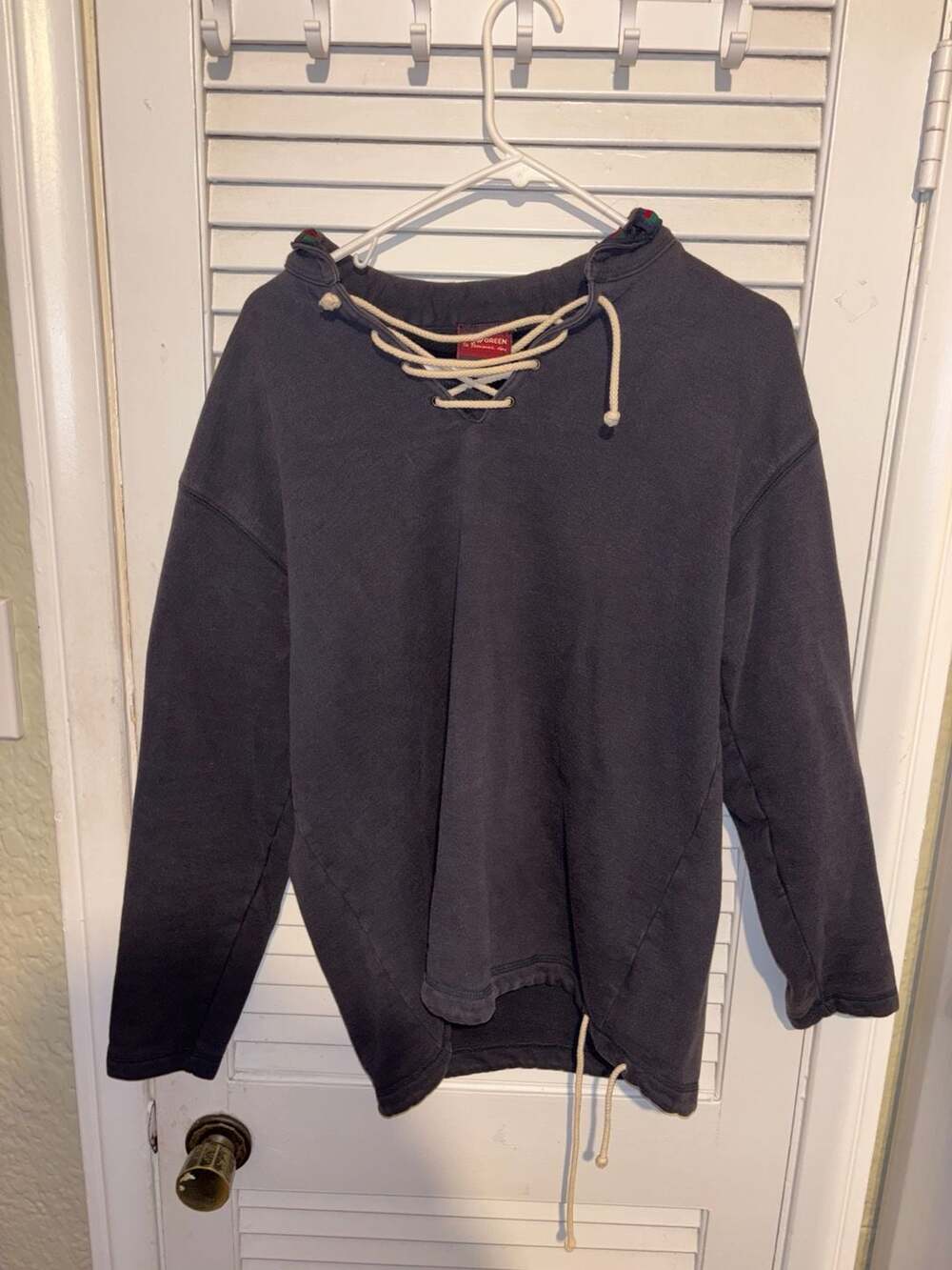 Red Green Hoodie Size L Charcoal Gray Lace-Up Sweatshirt